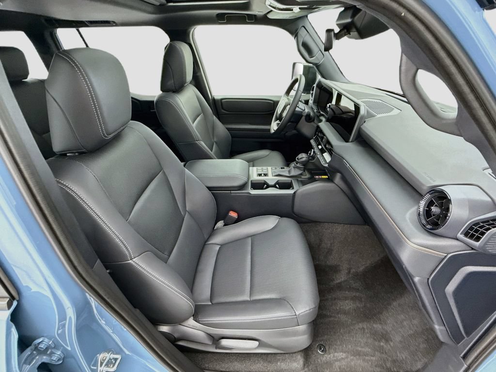 Used 2027 Toyota Land Cruiser AWD/4WD image 19