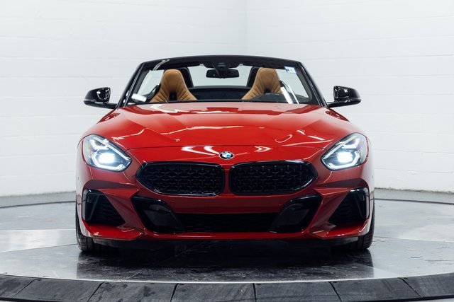 Certified 2022 BMW Z4 M40i w/ Premium Package image 5