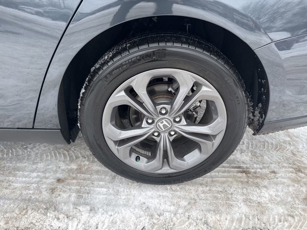 Certified 2024 Honda Accord EX image 12
