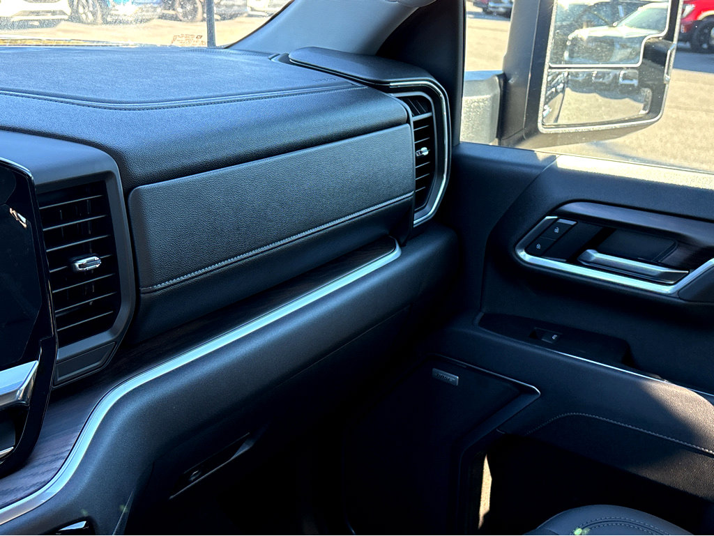 New 2025 GMC Sierra 2500 SLT w/ SLT Premium Package image 20