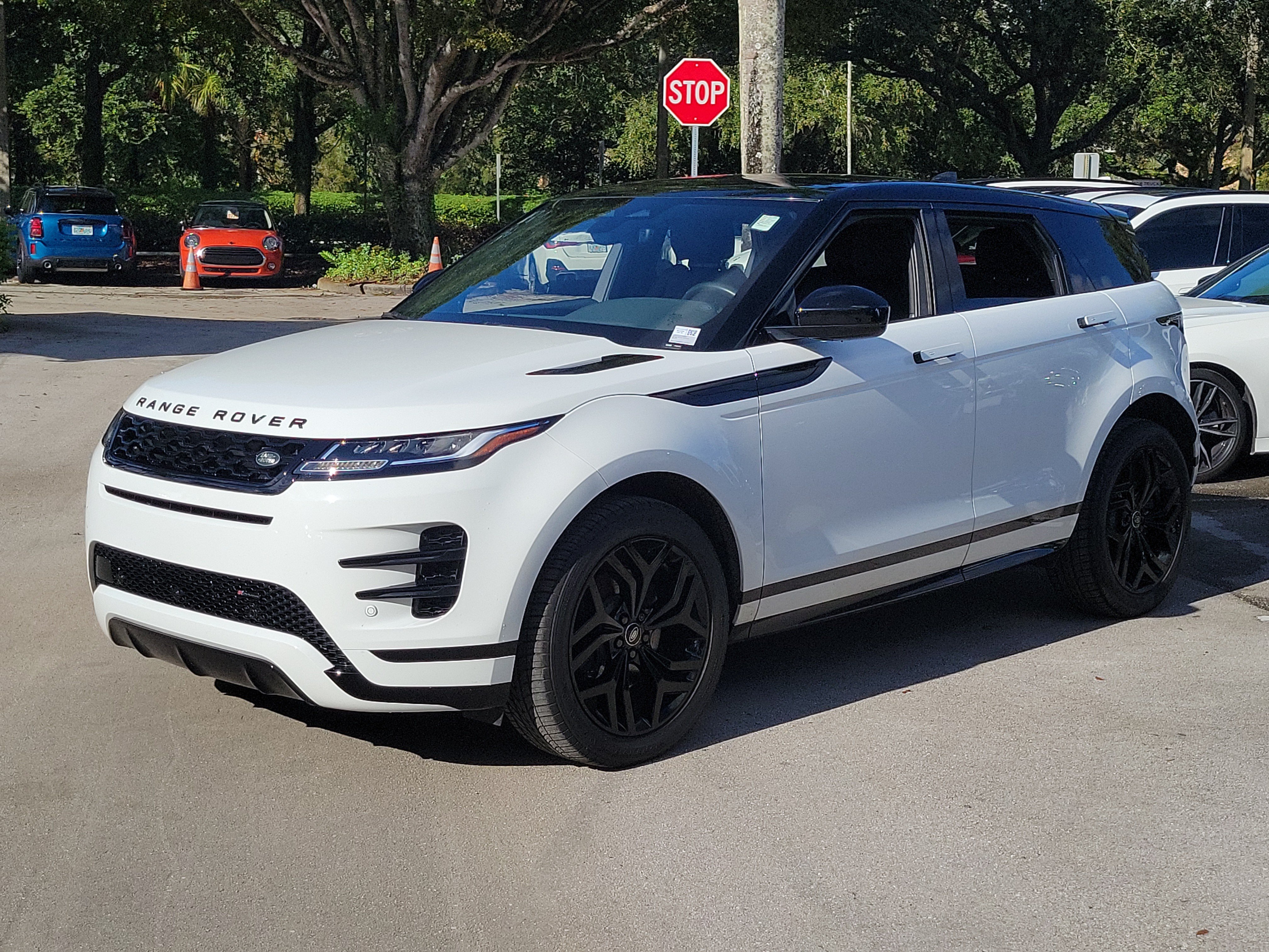 Used 2023 Land Rover Range Rover Evoque R-Dynamic S AWD/4WD image 5