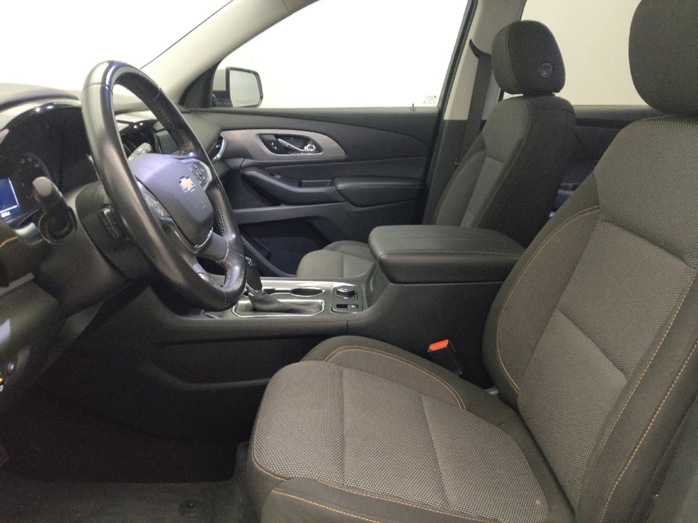 Used 2019 Chevrolet Traverse LT FWD image 17
