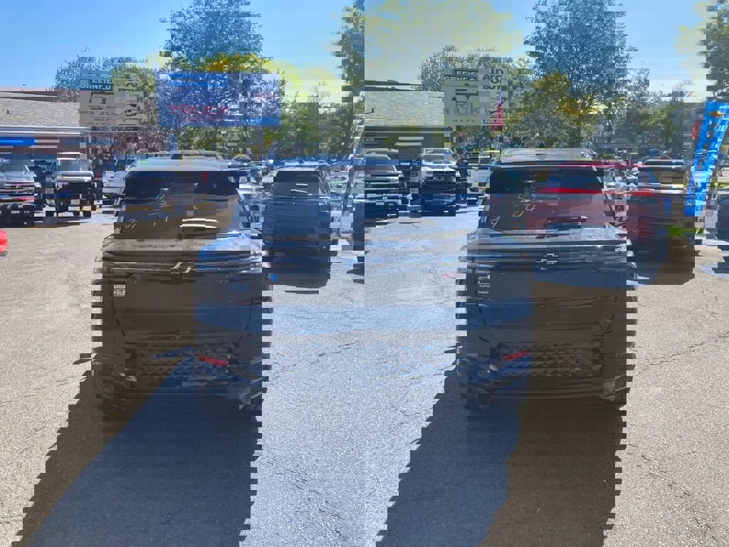 New 2025 Chevrolet Equinox EV RS w/ Convenience Package II image 6