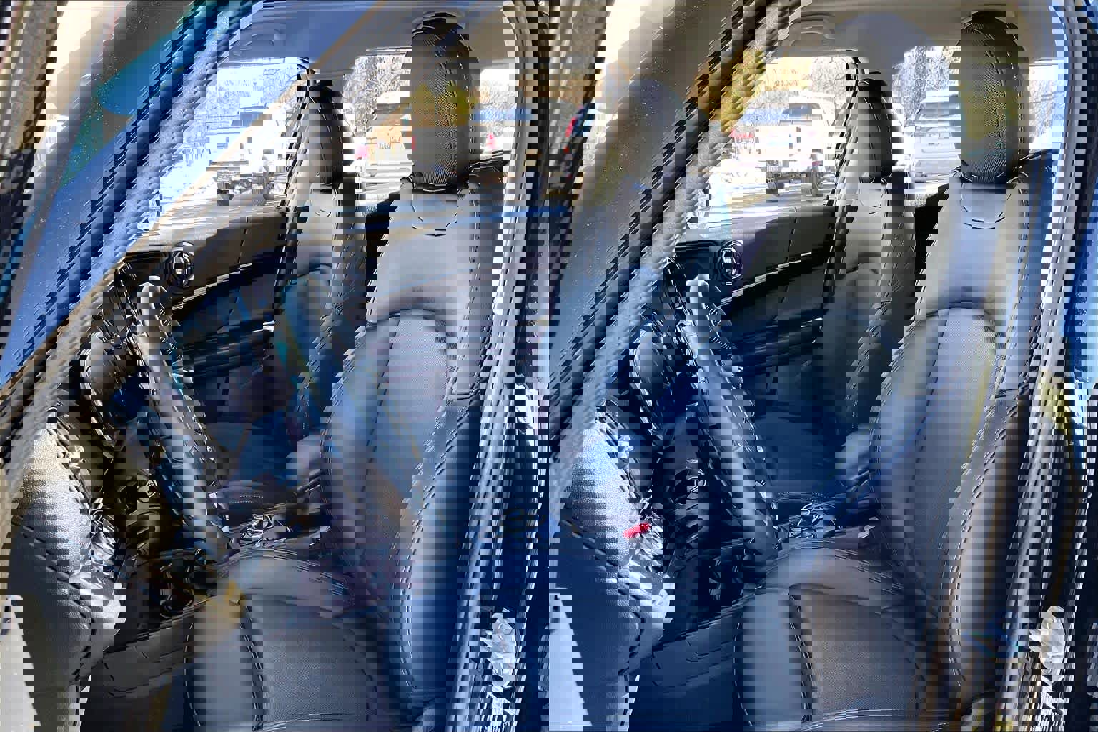 Used 2022 MINI Cooper Countryman S w/ Premium Package image 8