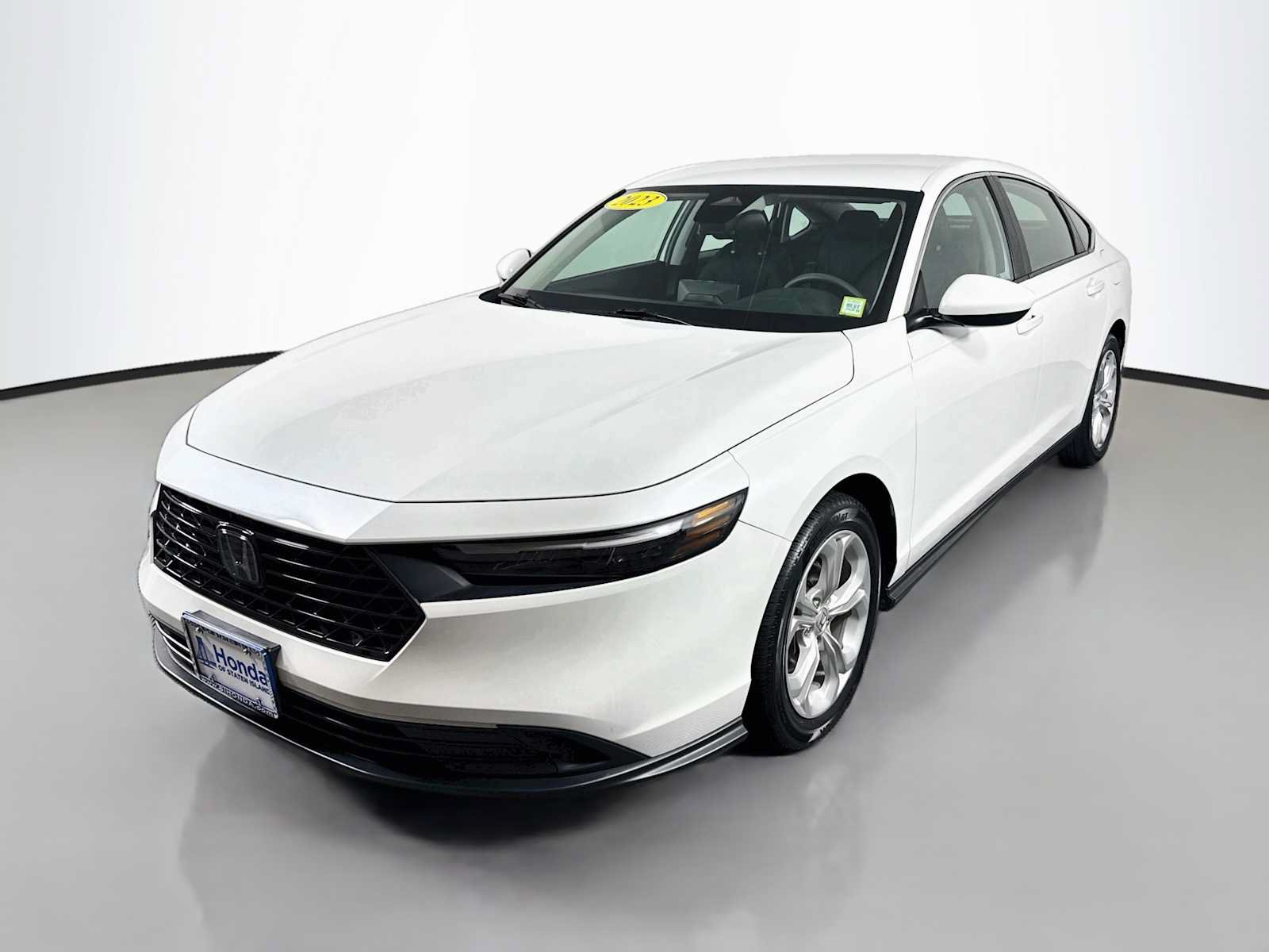 Used 2023 Honda Accord LX image 3