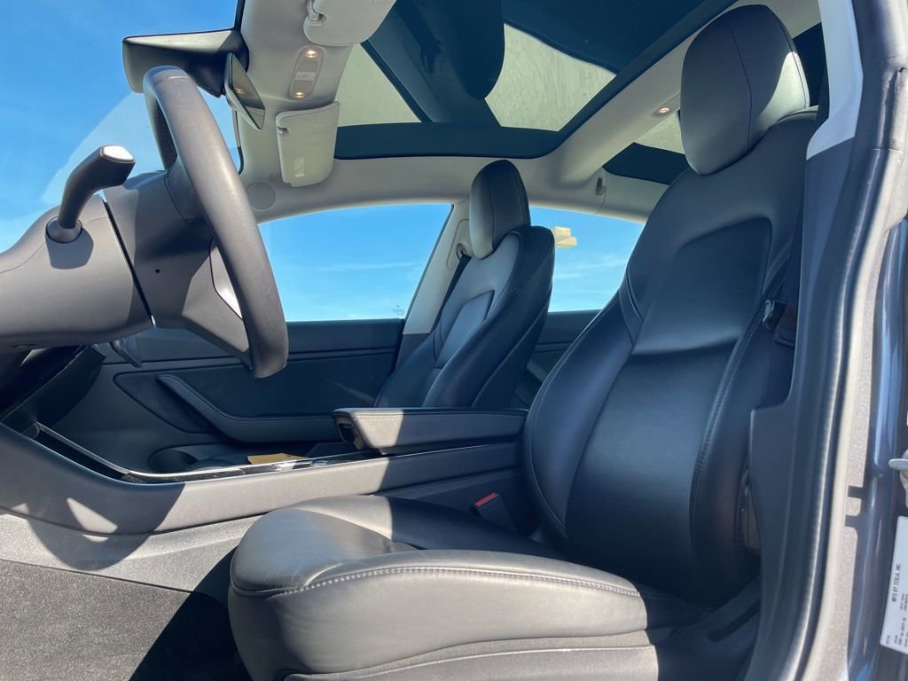 Used 2019 Tesla Model 3 Performance image 7