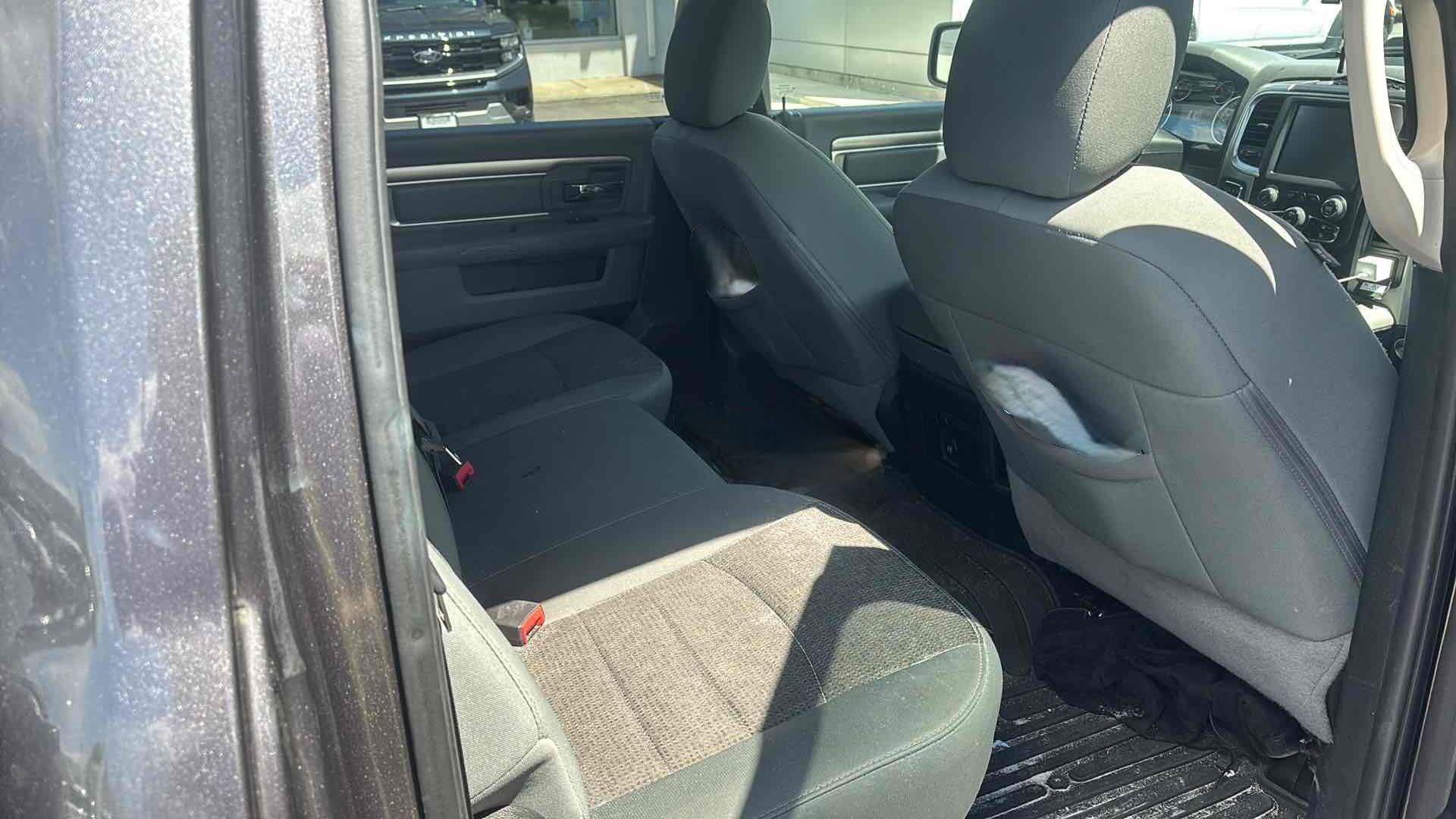 Used 2017 RAM 1500 Big Horn image 10