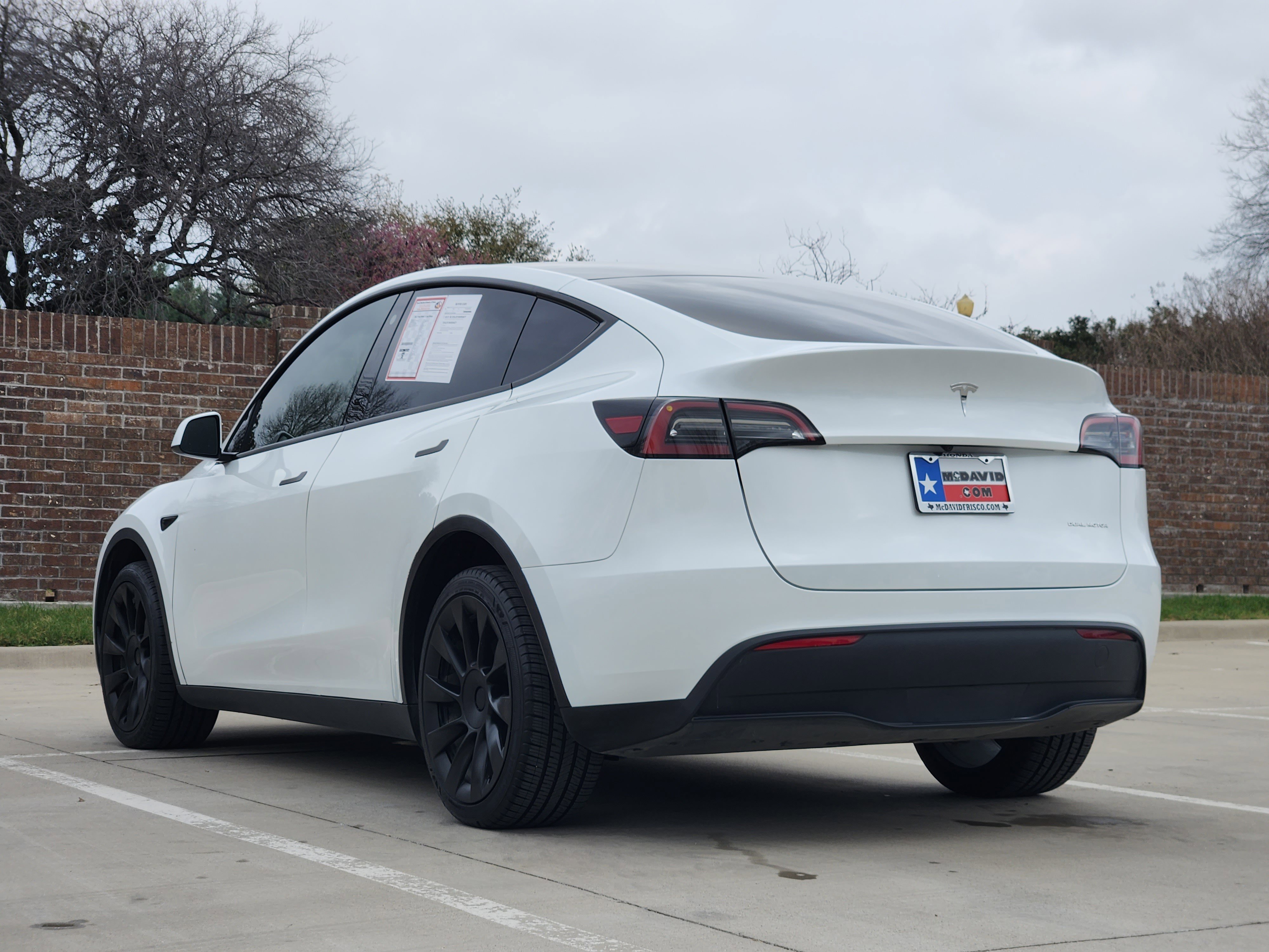 Used 2023 Tesla Model Y Long Range image 8