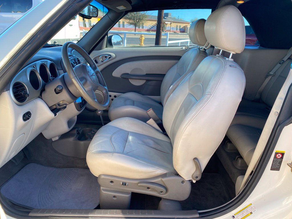 Used 2005 Chrysler PT Cruiser Touring FWD image 15