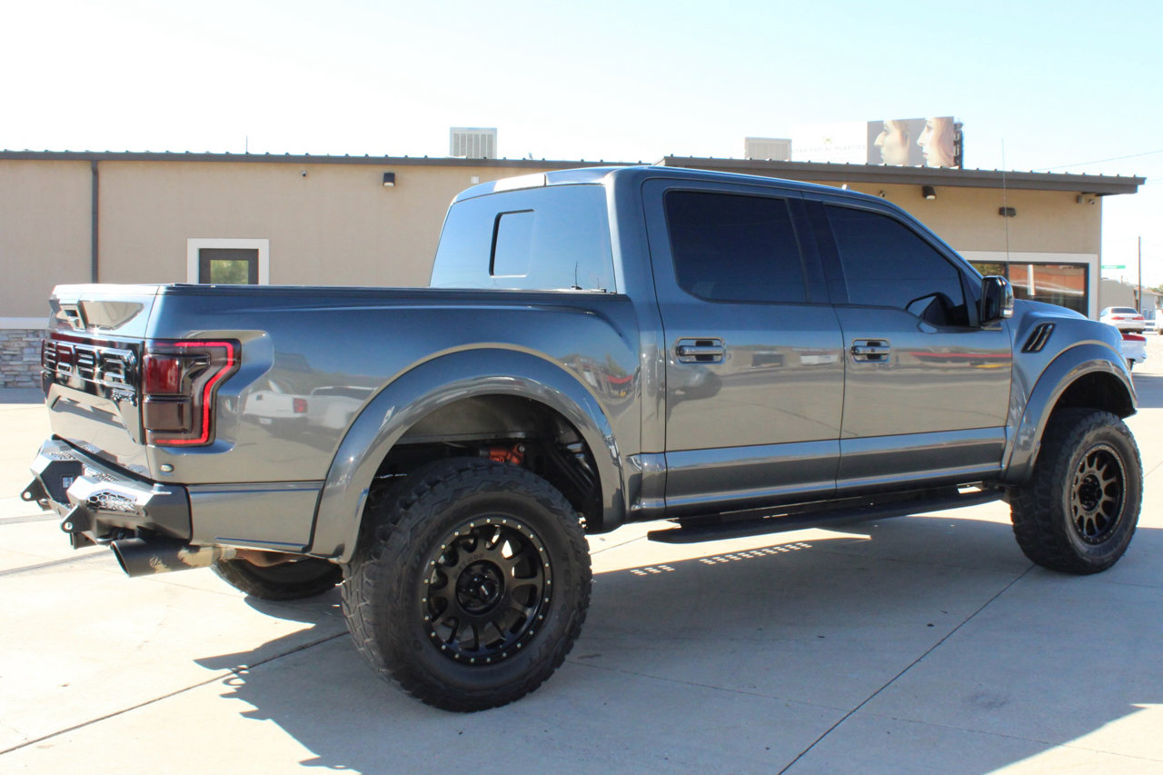 Used 2019 Ford F150 Raptor w/ Equipment Group 802A Luxury image 19