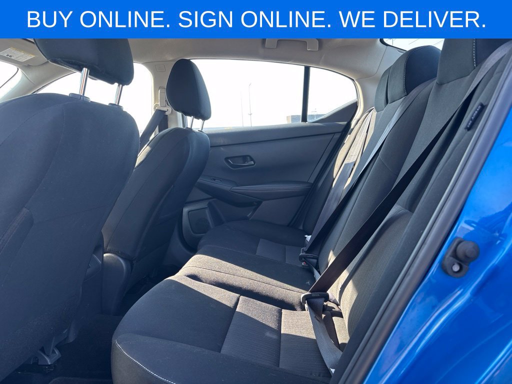Used 2025 Nissan Sentra SV FWD image 11