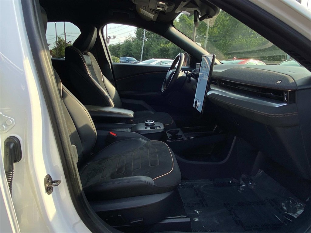 Used 2022 Ford Mustang Mach-E GT image 10