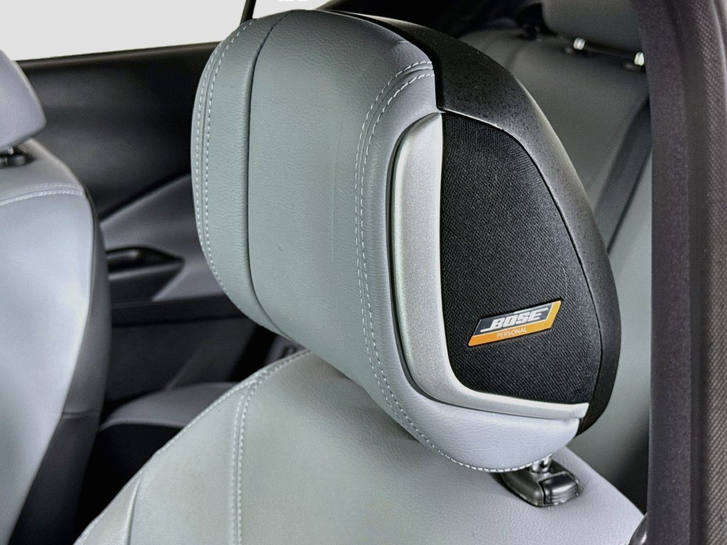 Certified 2023 Nissan Kicks SR w/ SR Premium Package FWD image 11