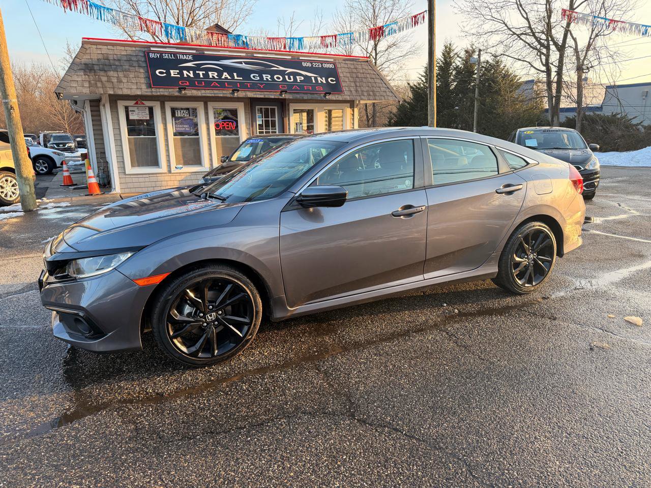 Used 2021 Honda Civic Sport image 3