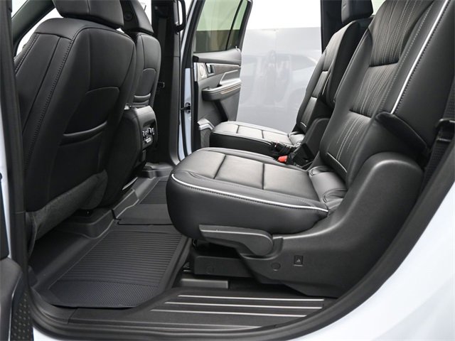 New 2026 Buick Enclave Avenir w/ Super Cruise Package image 13