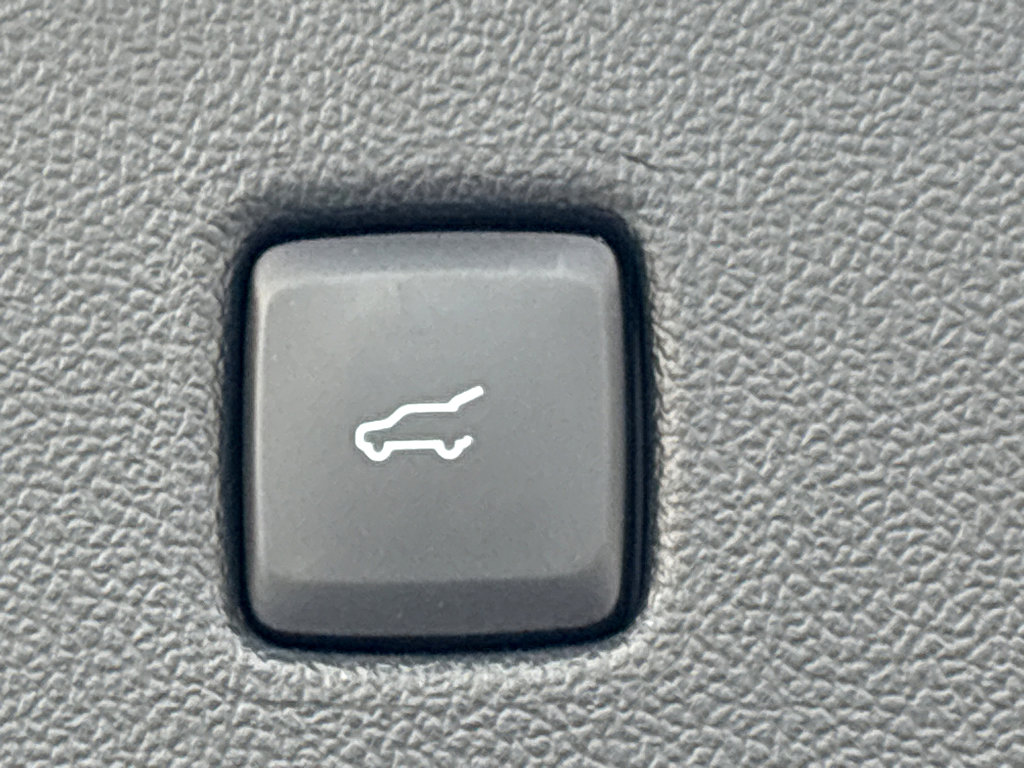 Used 2025 Ford Escape ST-Line Elite image 22