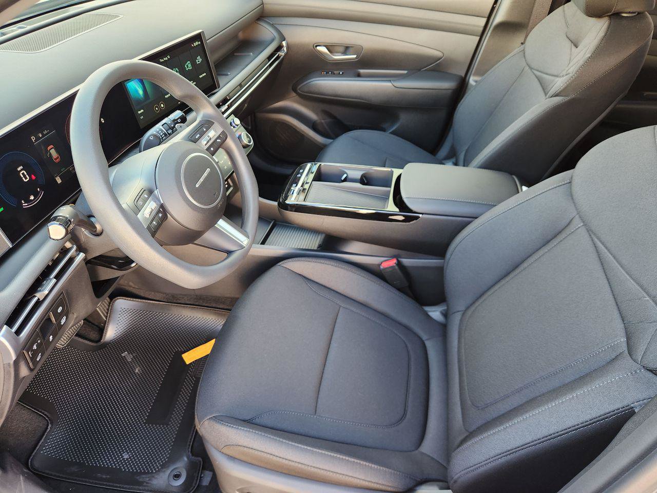 New 2026 Hyundai Tucson SEL FWD image 9