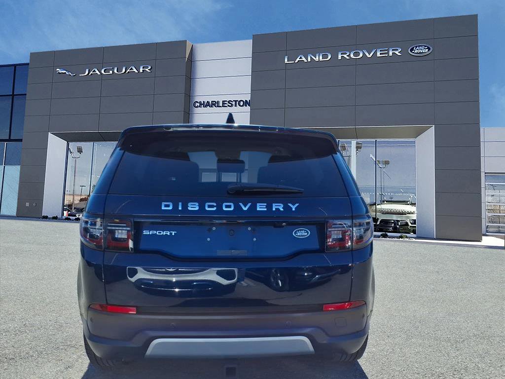 Used 2021 Land Rover Discovery Sport SE AWD/4WD image 4