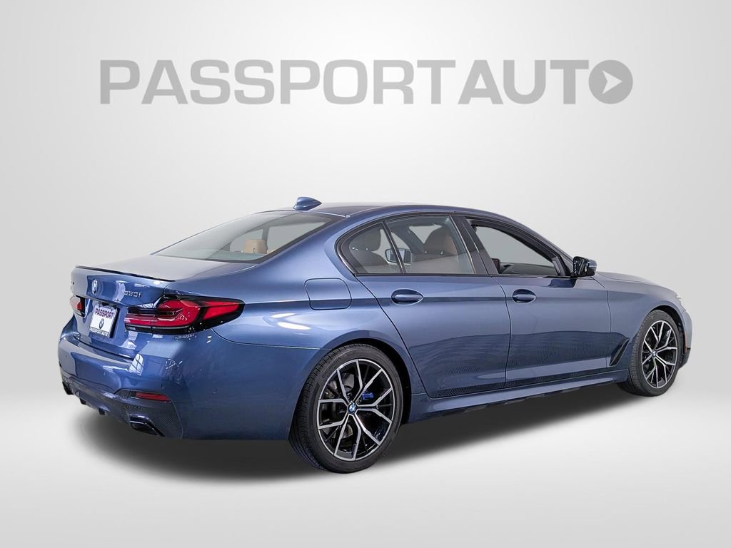 Certified 2023 BMW 530i xDrive w/ M Sport Package image 7