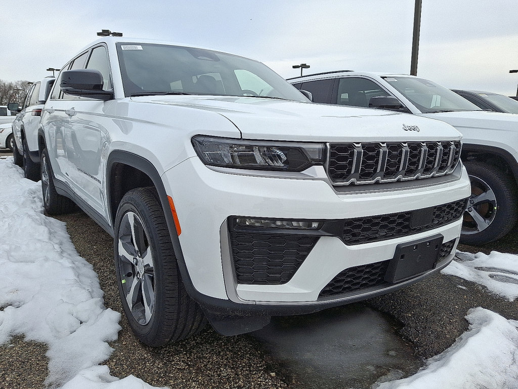 New 2026 Jeep Grand Cherokee L Limited image 3