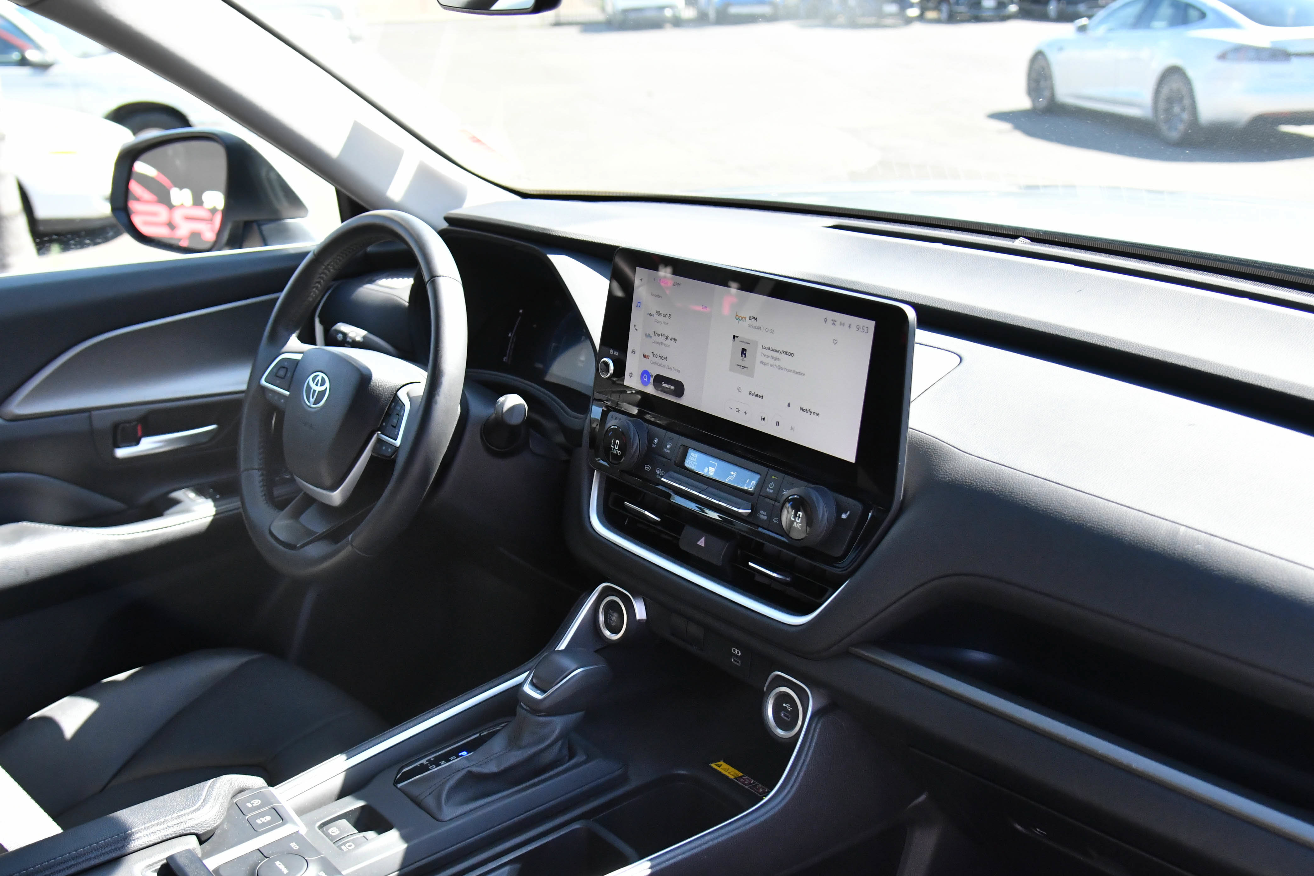 Used 2024 Toyota Grand Highlander FWD image 51