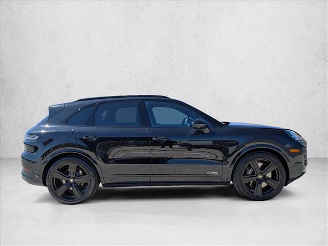Used 2026 Porsche Cayenne Turbo image 8
