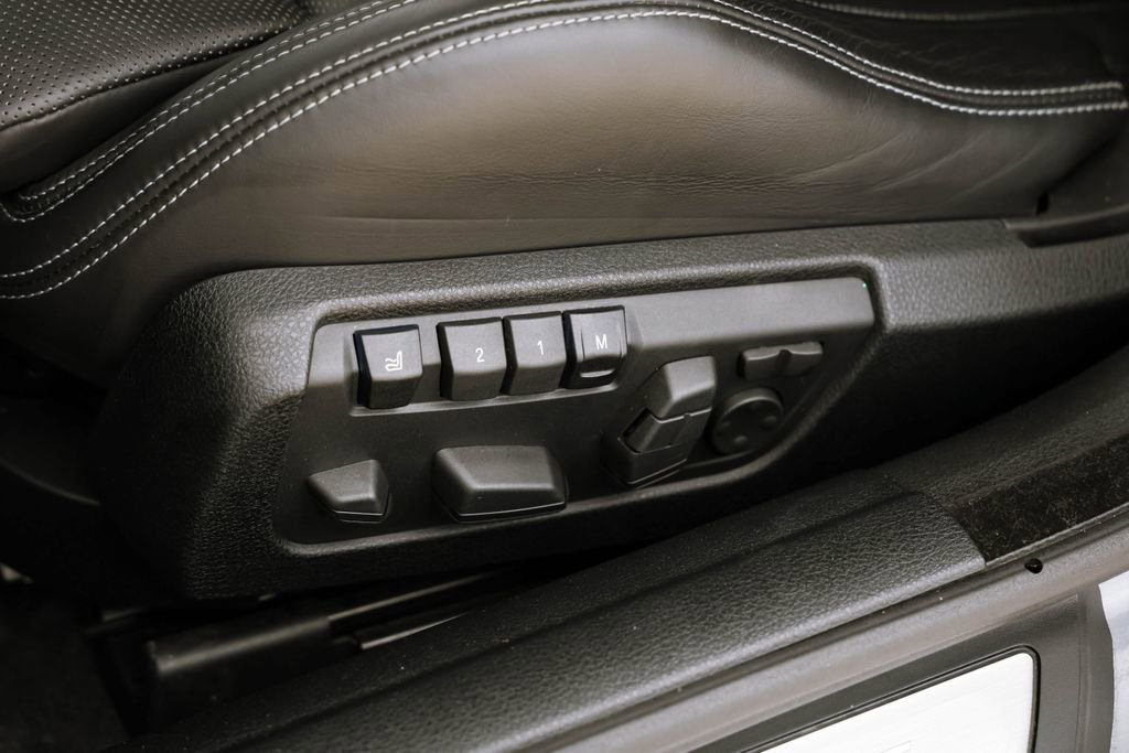 Used 2014 BMW M6 Gran Coupe RWD image 19