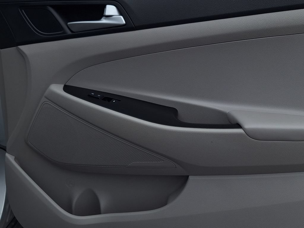 Used 2019 Hyundai Tucson SE FWD image 25