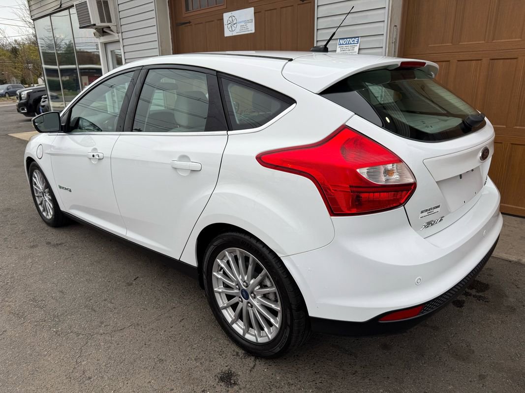 Used 2014 Ford Focus Electric Hatchback image 5
