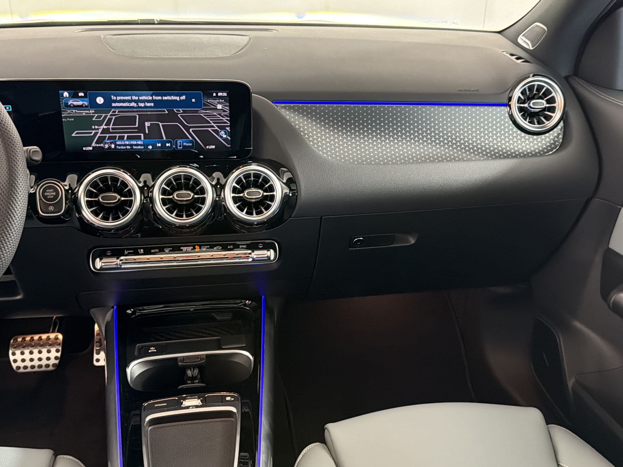 New 2026 Mercedes-Benz GLA 35 AMG 4MATIC image 30
