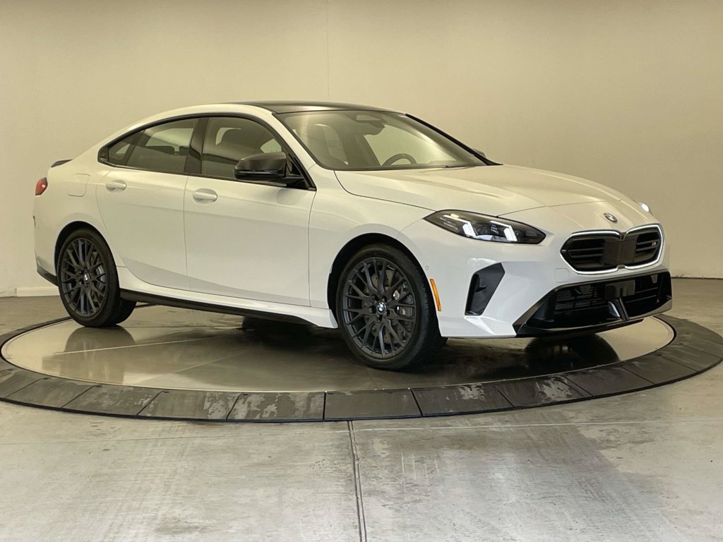 New 2026 BMW M235i xDrive w/ M Performance Package AWD/4WD image 7