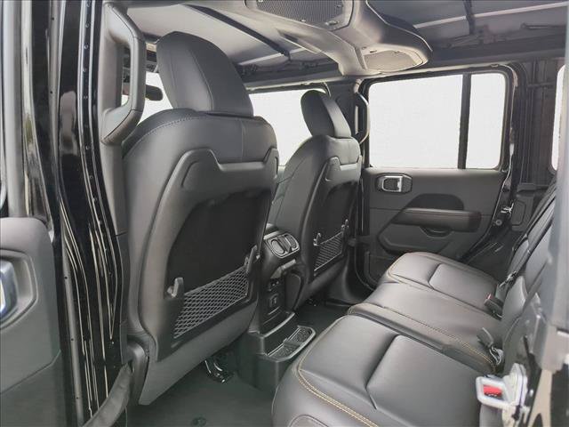 New 2025 Jeep Wrangler Unlimited Sahara w/ Safety Group AWD/4WD image 17