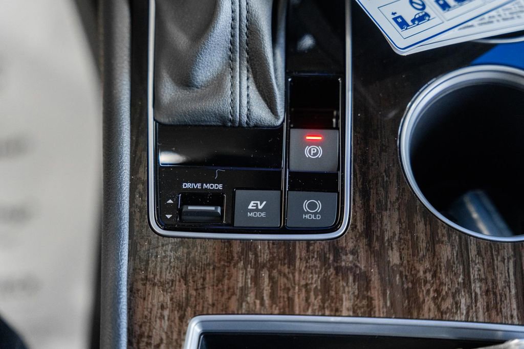 New 2026 Toyota Sienna Limited image 27