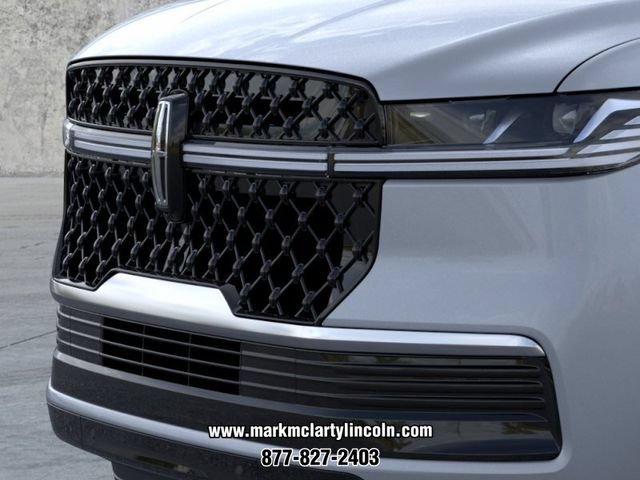 New 2026 Lincoln Navigator Reserve w/ Jet Appearance Package AWD/4WD image 17