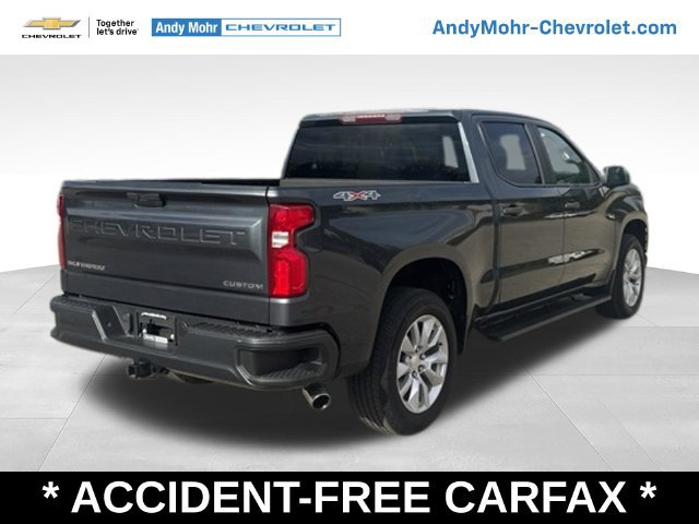 Used 2020 Chevrolet Silverado 1500 Custom w/ Custom Value Package AWD/4WD image 6