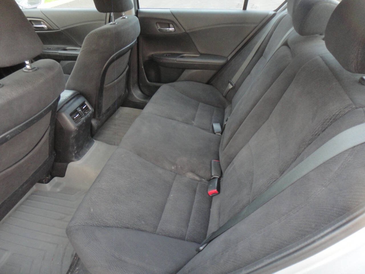 Used 2013 Honda Accord EX image 18