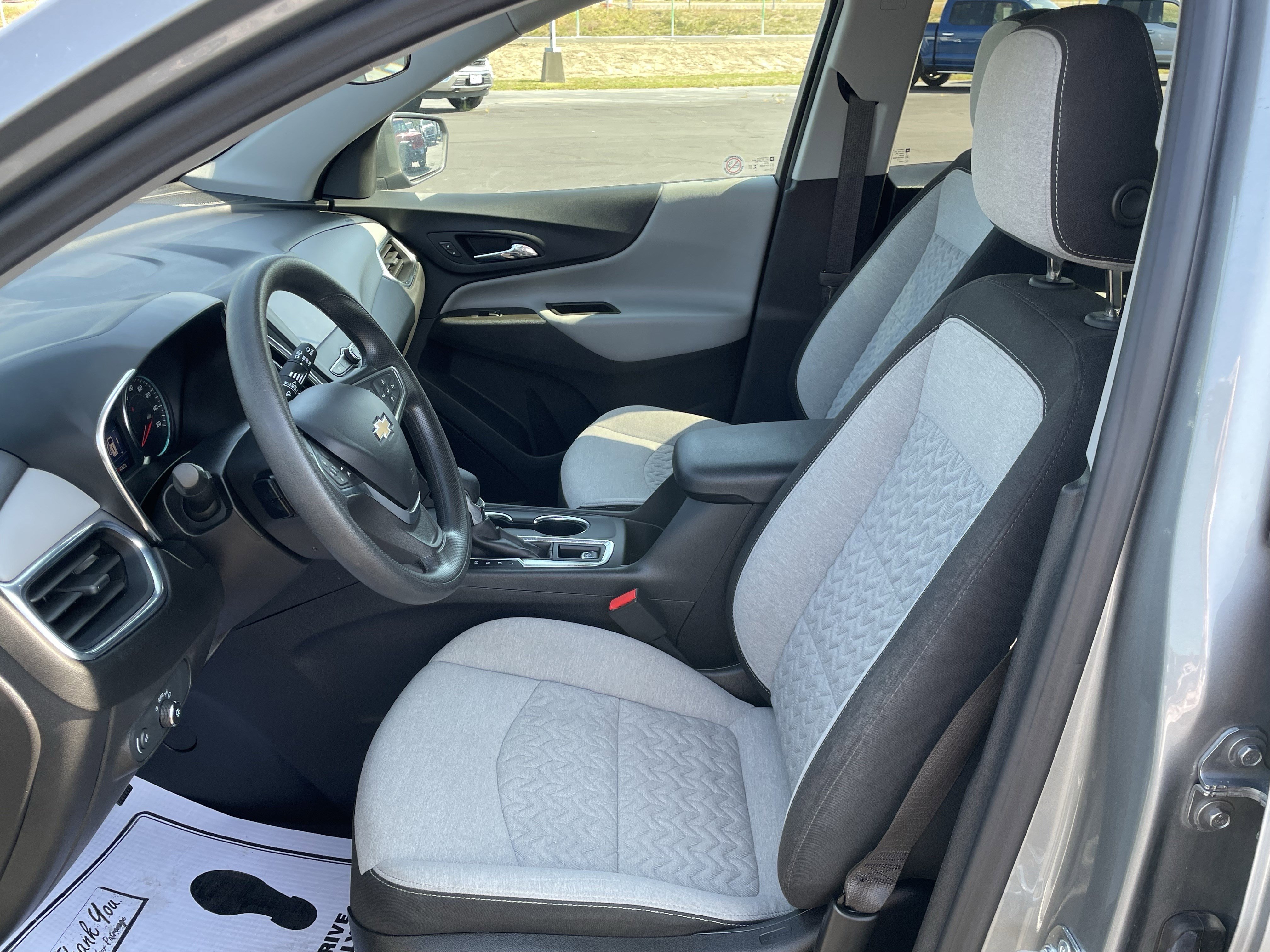 Used 2023 Chevrolet Equinox LT image 13