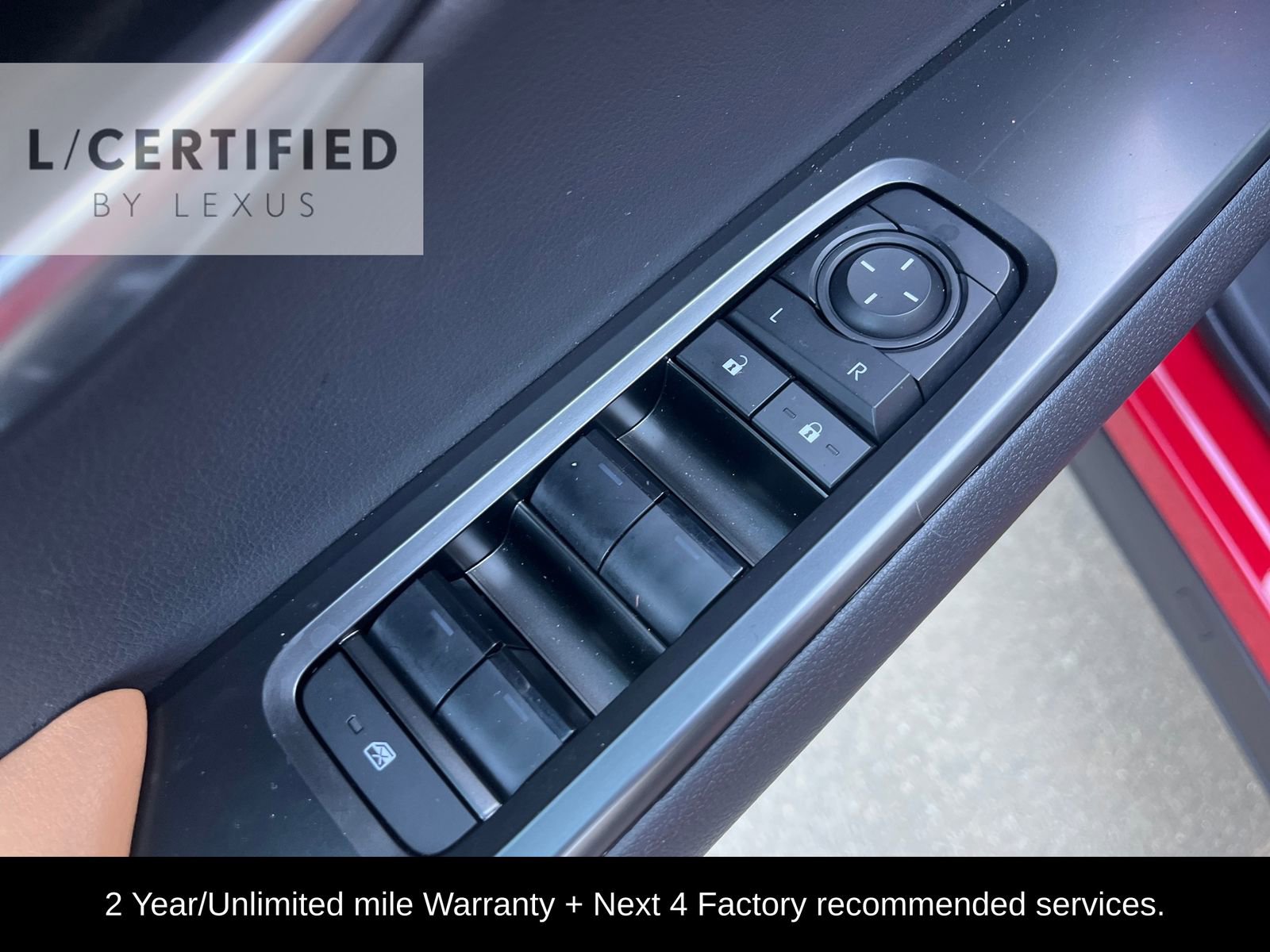 Used 2025 Lexus UX 300h FWD image 12