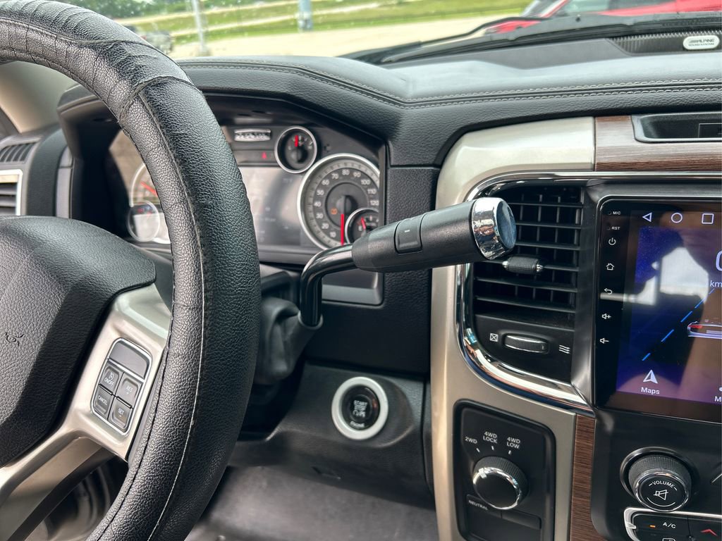 Used 2015 RAM 2500 Laramie w/ Black Appearance Group AWD/4WD image 26