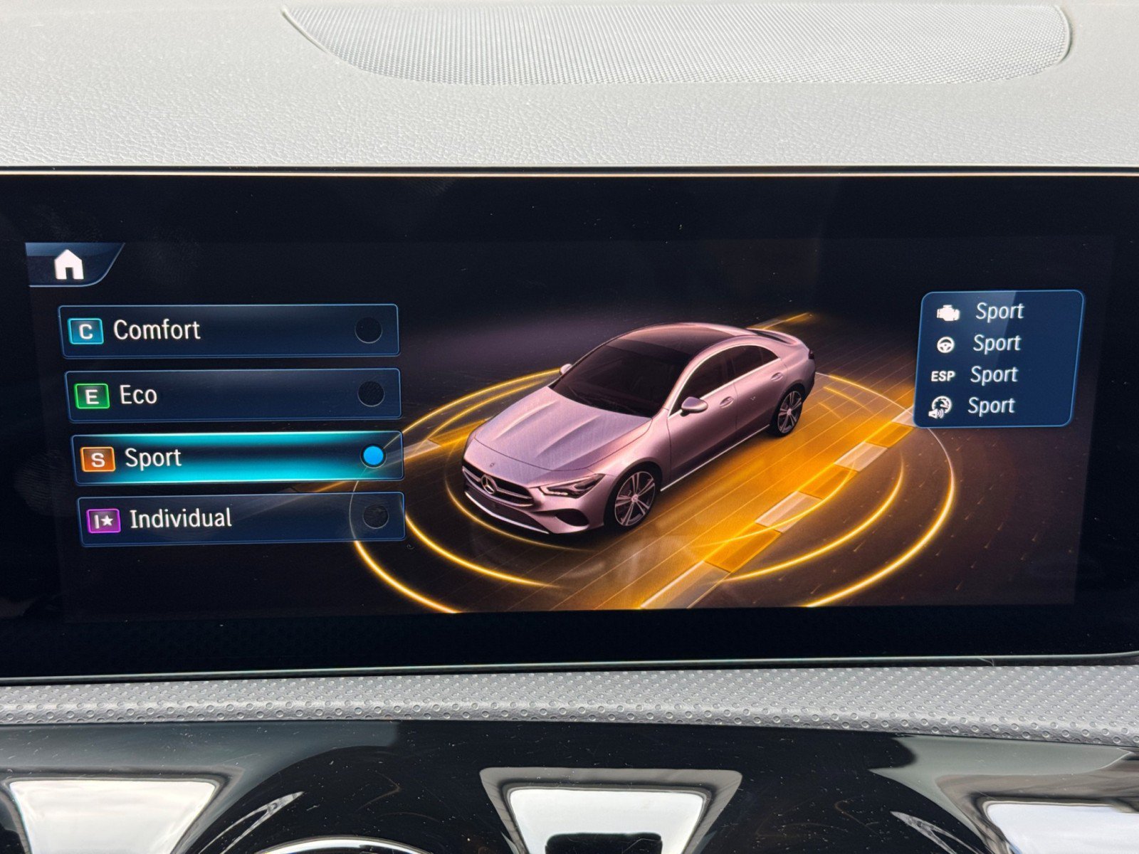 Used 2025 Mercedes-Benz CLA 250 image 30