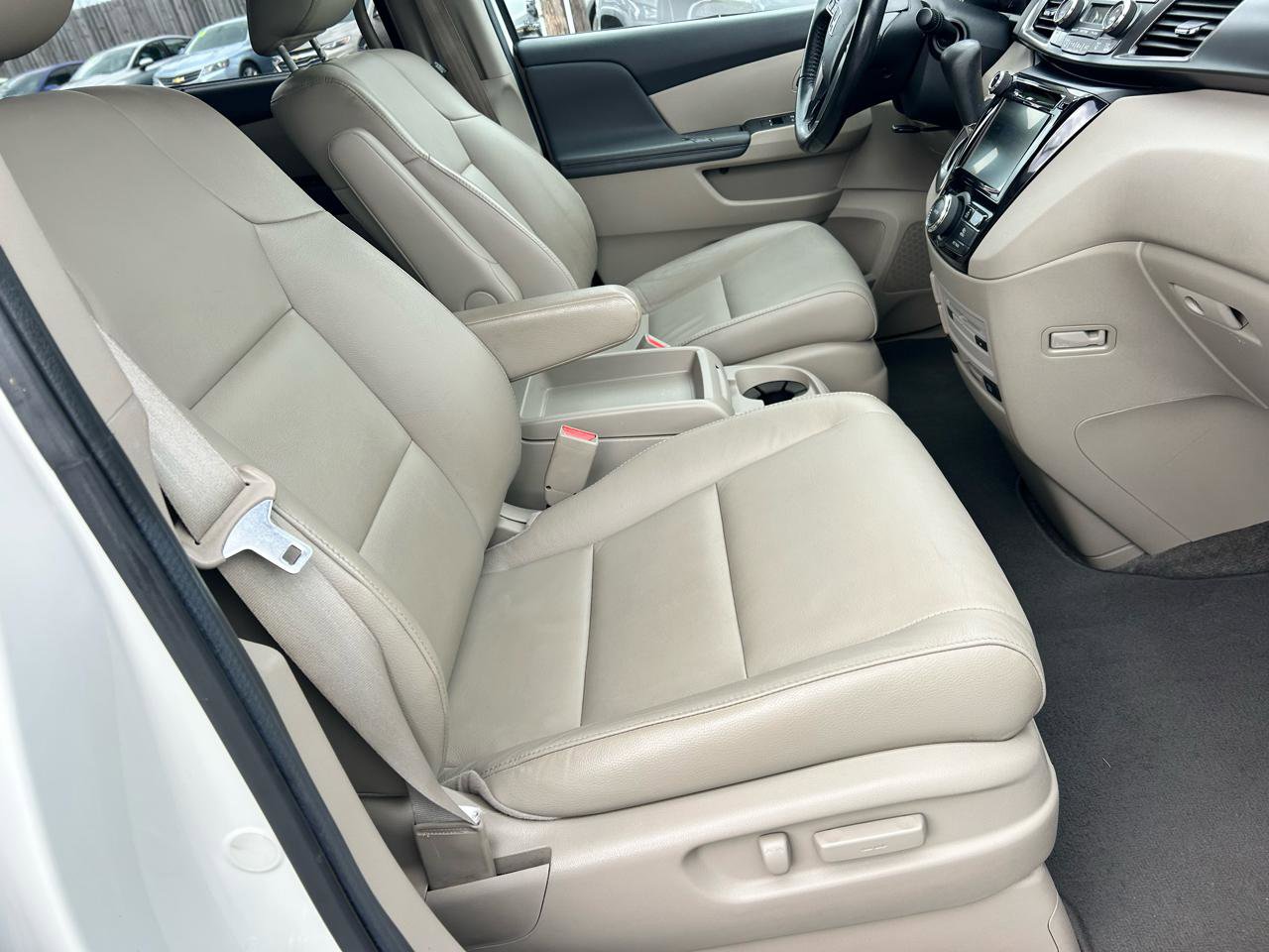 Used 2014 Honda Odyssey EX-L image 10