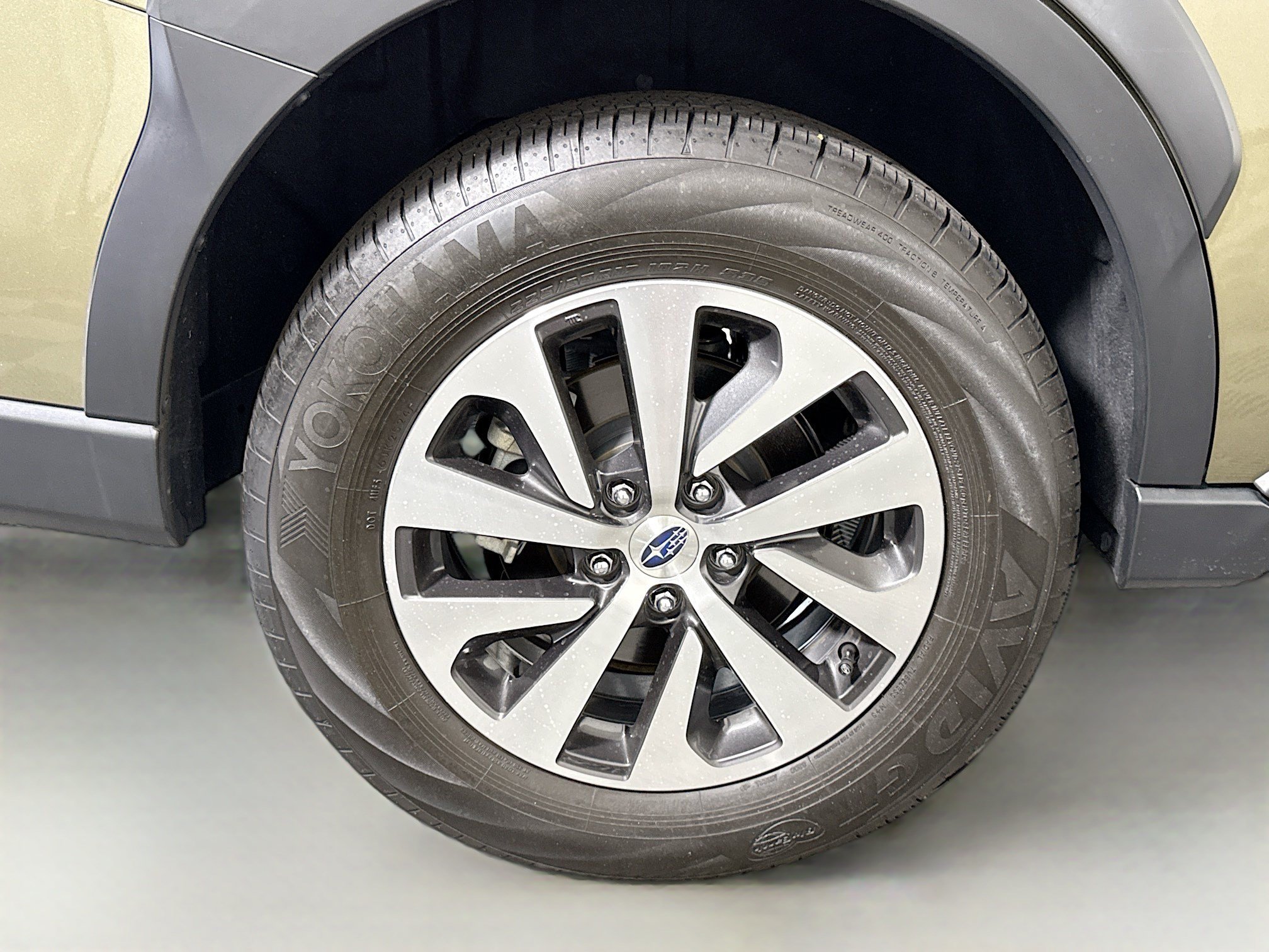 Used 2025 Subaru Outback Premium AWD/4WD image 33