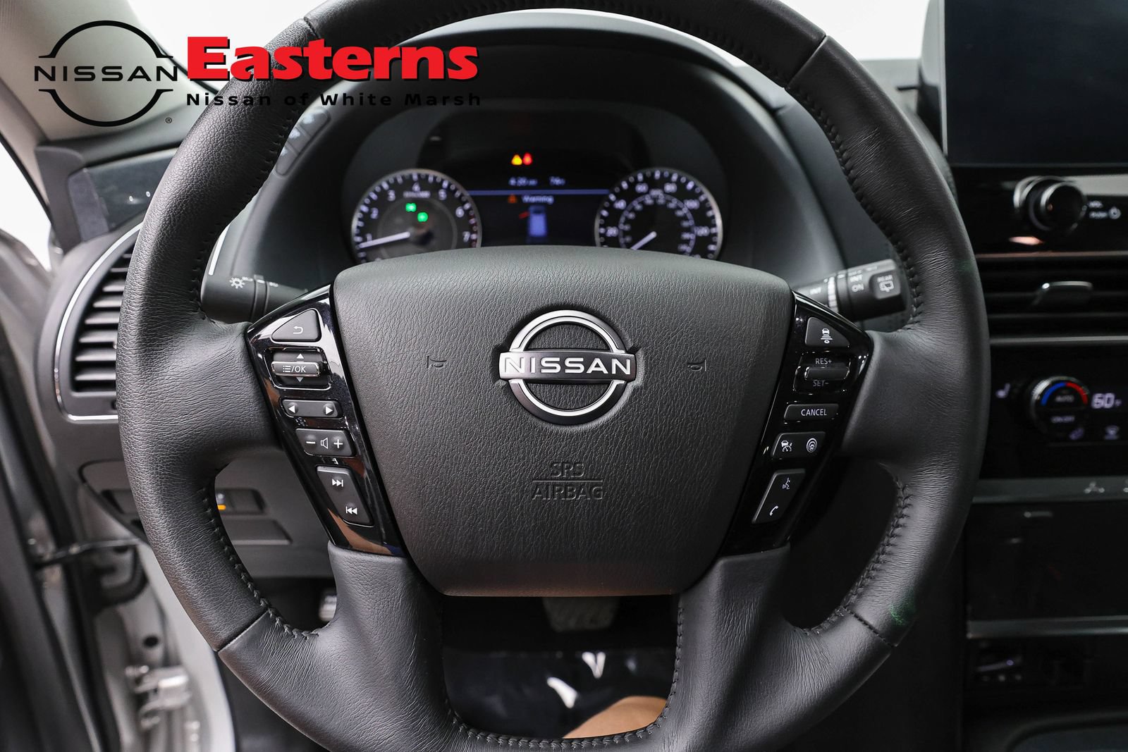 Used 2023 Nissan Armada SV AWD/4WD image 10