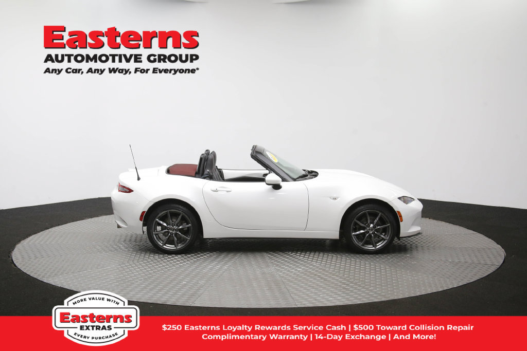 Used 2018 MAZDA MX-5 Miata Grand Touring RWD image 44