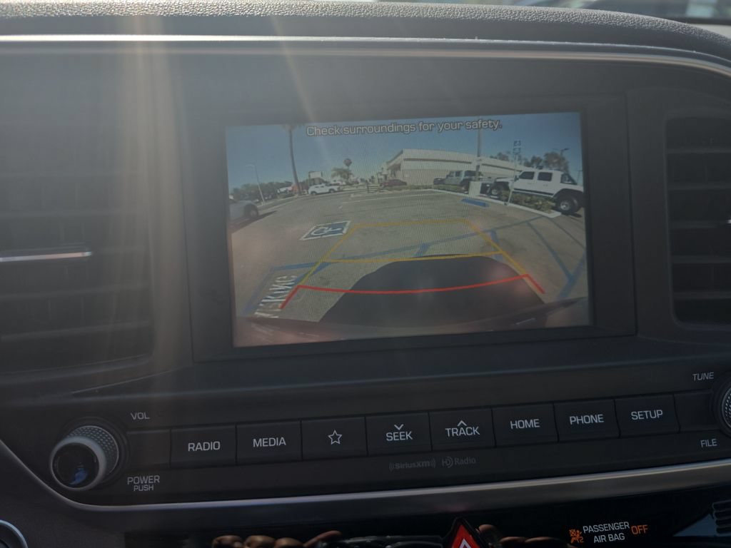Used 2020 Hyundai Elantra Value Edition FWD image 17