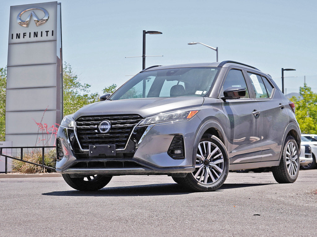 Used 2024 Nissan Kicks SR