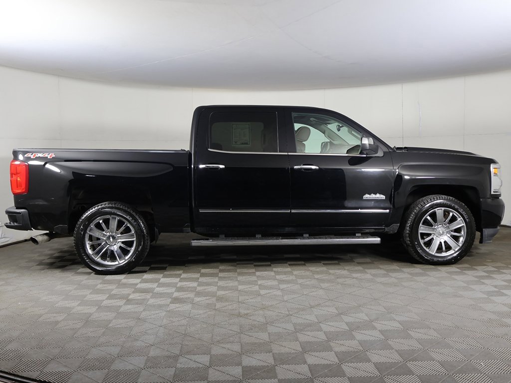 Used 2016 Chevrolet Silverado 1500 High Country w/ High Country Premium Package image 19
