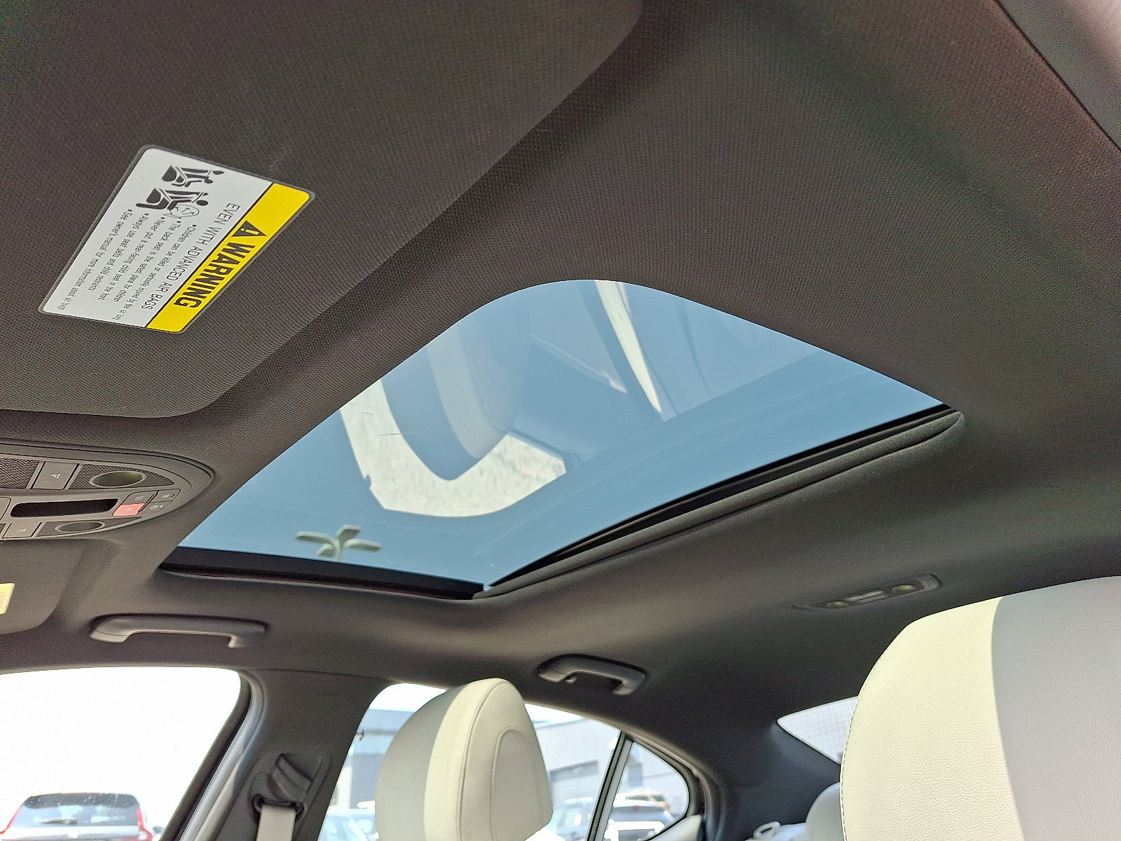 Used 2025 Genesis G70 3.3T Advanced image 14