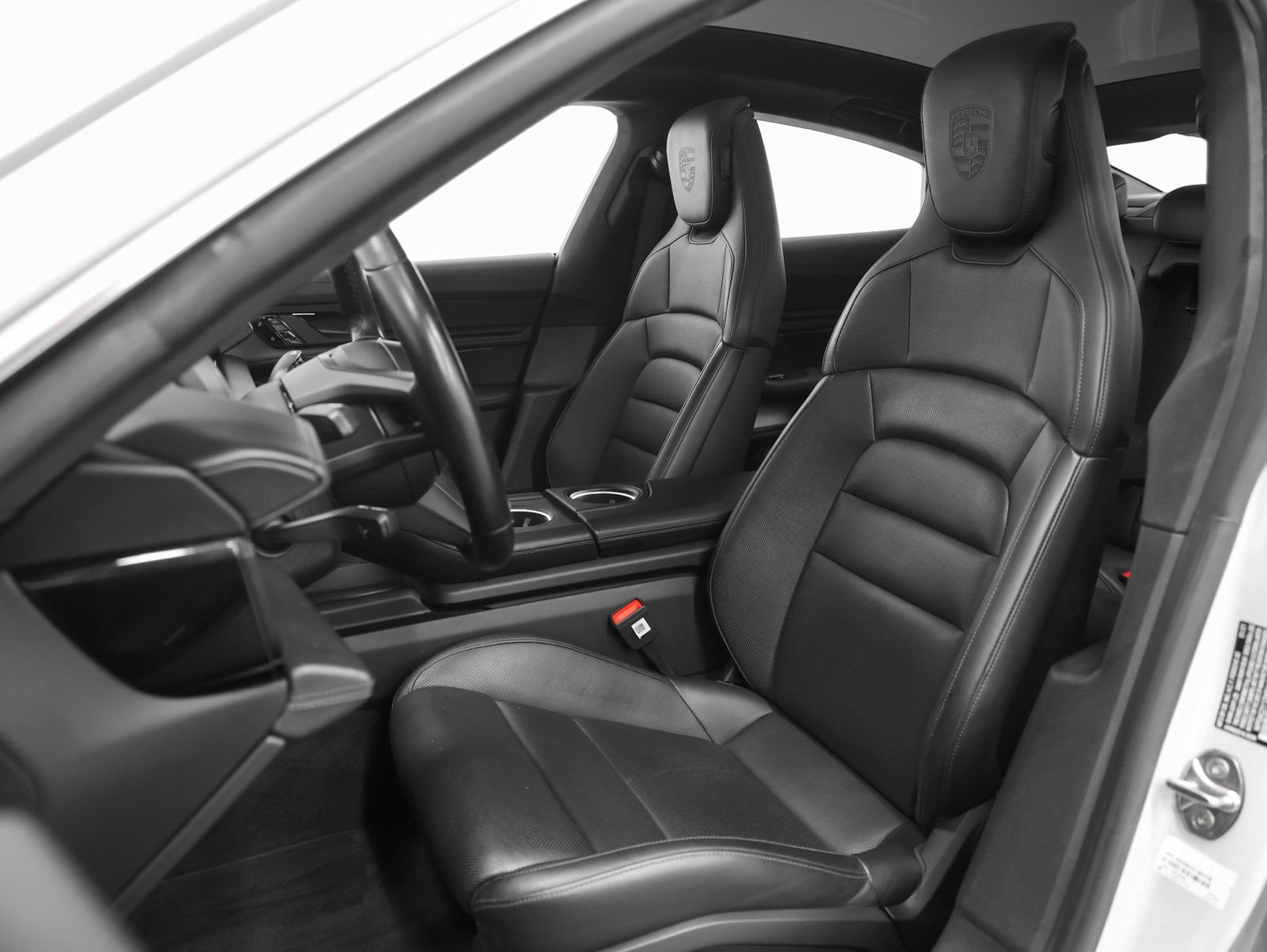 Certified 2021 Porsche Taycan Turbo image 5