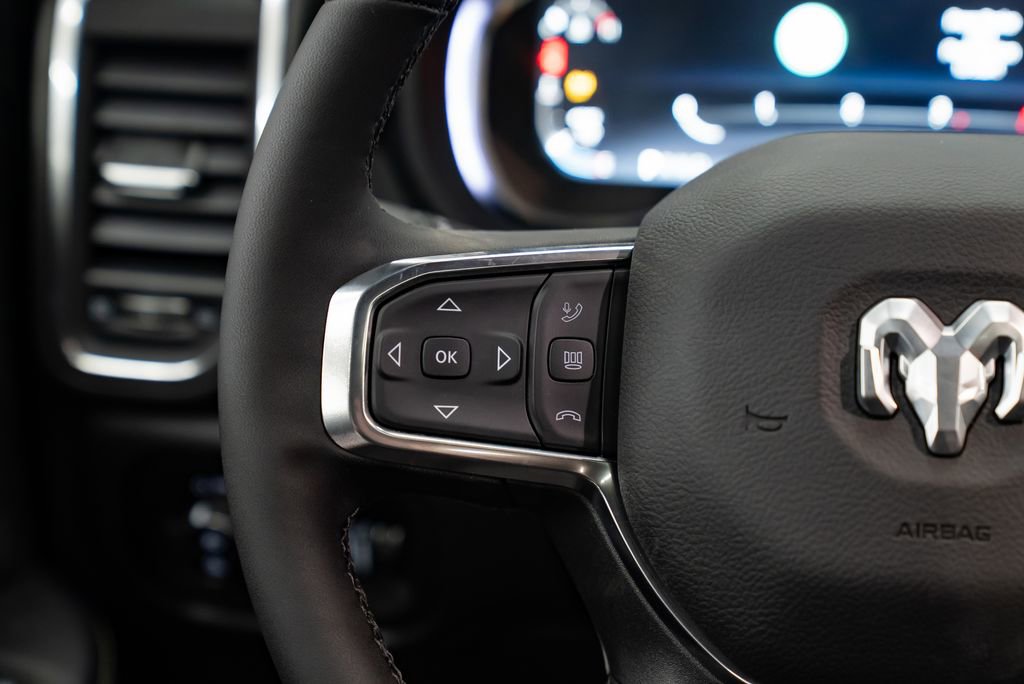 New 2026 RAM 3500 Laramie AWD/4WD image 17
